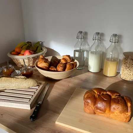 La Tour En Seine فندق مبيت وإفطار